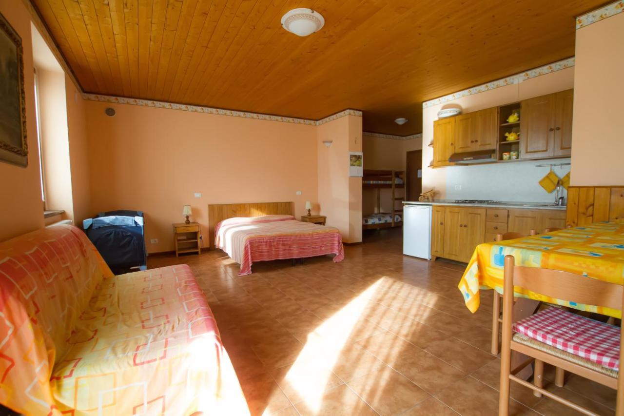 Guest House Il Nido Dello Svasso -Foresteria Lombarda- Sorico Ngoại thất bức ảnh